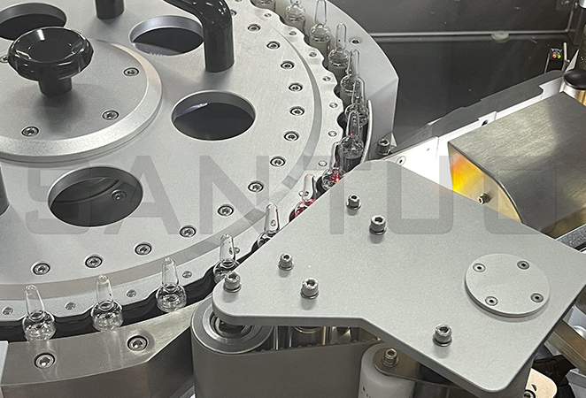 高速回轉式貼標機